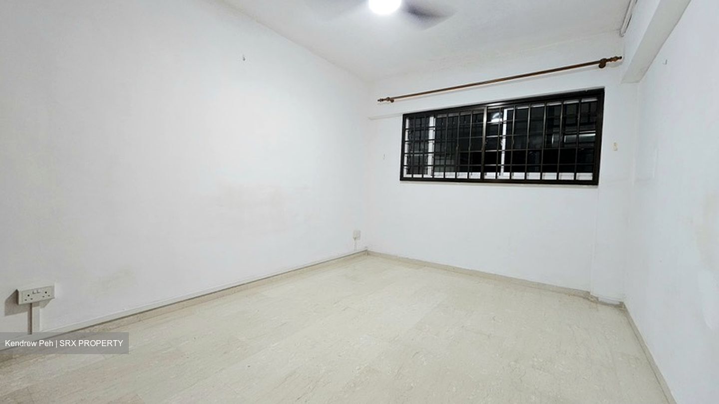 Blk 138 Tampines Street 11 (Tampines), HDB Executive #583411181
